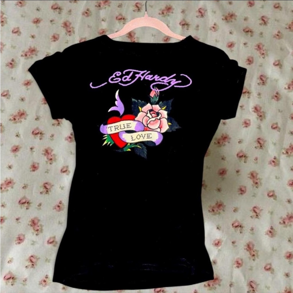ed hardy tee ˙⋆✮